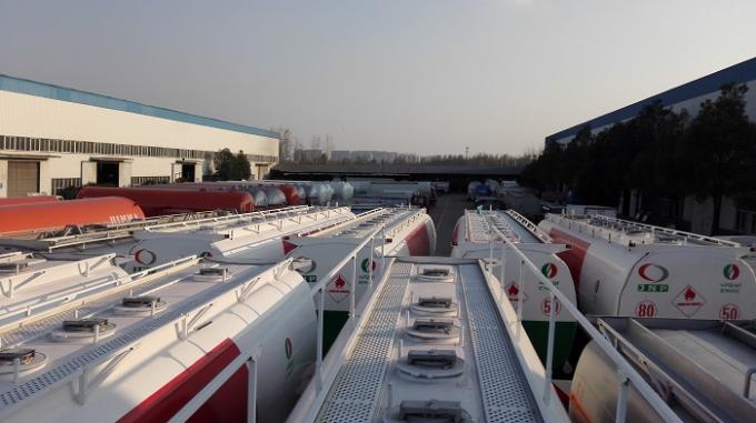 latest company news about 20 units of 4-axle 60,000liters 60cbm Fuel Tanker Trailers for ENOC  0