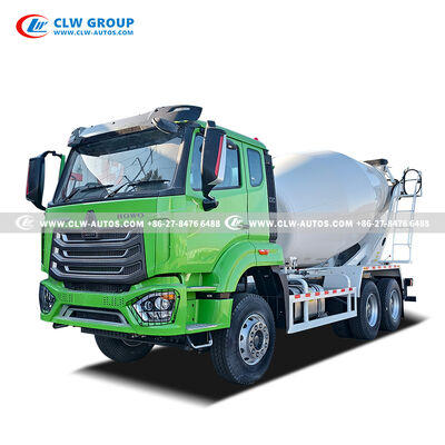 SINOTRUK HOWO 12 Cubic Meter Concrete Mixer Truck with Q345 Manganese Steel Drum