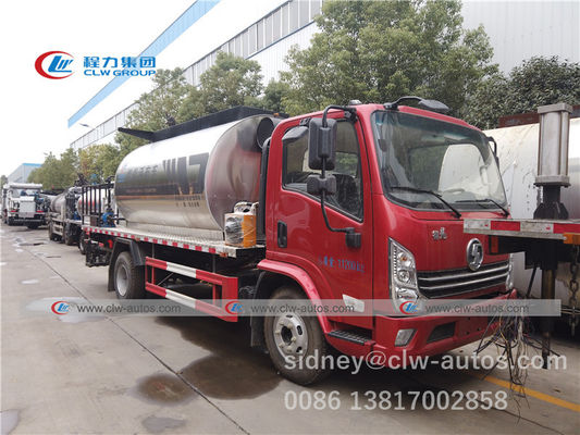 Shacman 4x2 5800L 6T Bitumen Spreader Truck For Paving Road