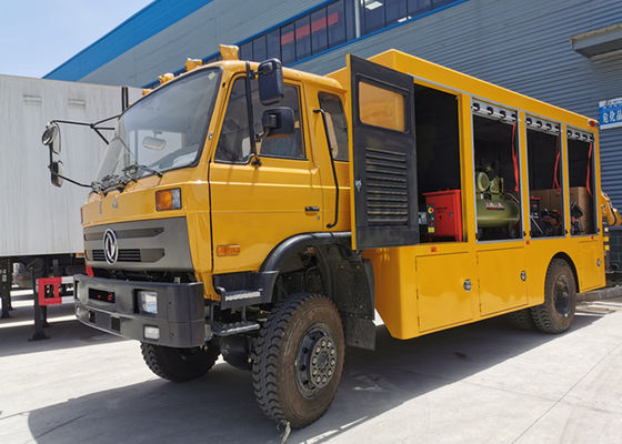 Multifunctional Dongfeng 4x4 Mobile Workshop Truck With XCMG Crane