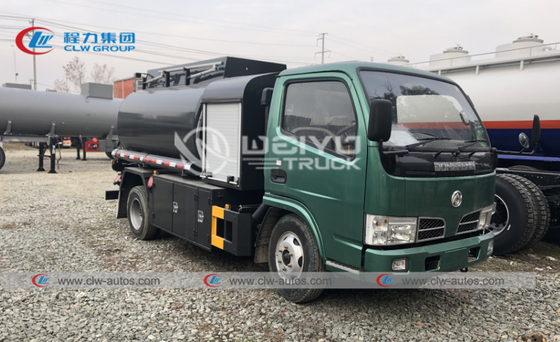 Mini Dongfeng 5cbm 1320Gallons 4X2 Refueling Truck With Carbon Steel Tank