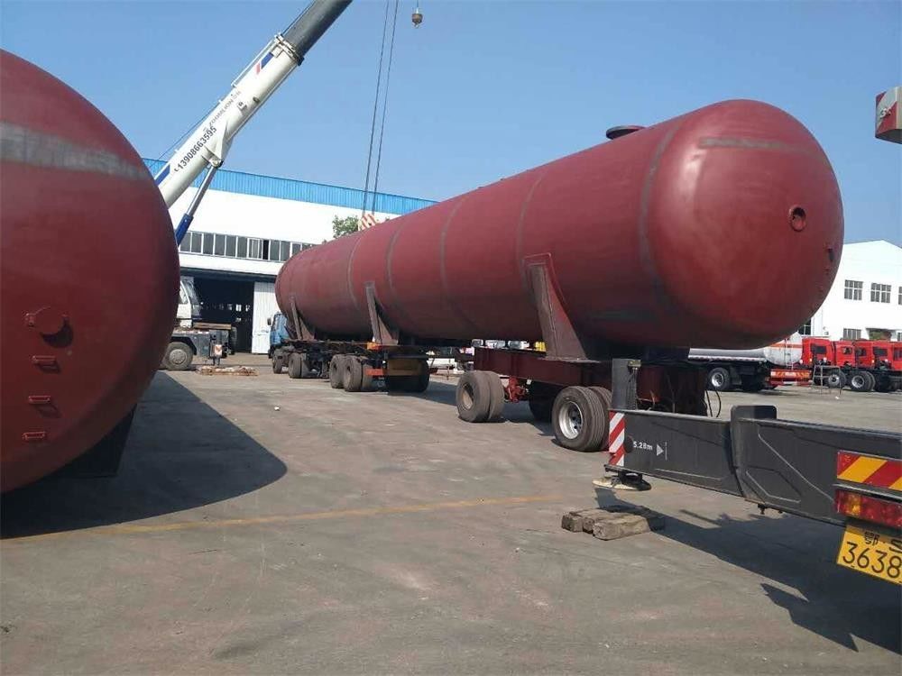 Above Ground LPG Gas Storage Tank For Propane Gas Depot Set Up 200 CBM
