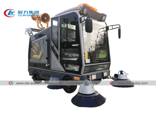 Electric Community Road Sweeper Vehicle 4 Wheels 5 Brushes With Fog Cannon