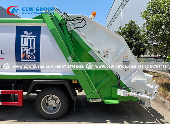 ISUZU 4x2 Driving Type 5cbm Rear Loader Hanging Bucket Waste Disposal Truck