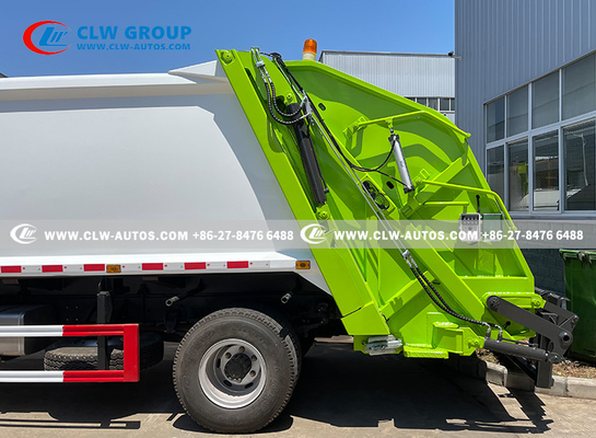 8 CBM HOWO Cummins Diesel Engine Waste Compactor Truck Self Loading & Unloading