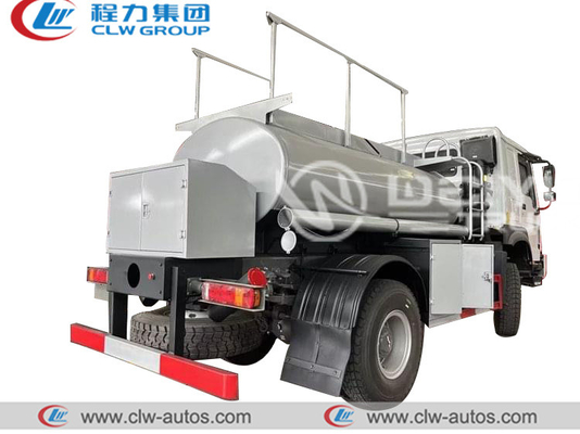 Off Road 4X4 All Wheel Driving Stainless Steel Fuel Oil Truck 5000liters 5tonnes