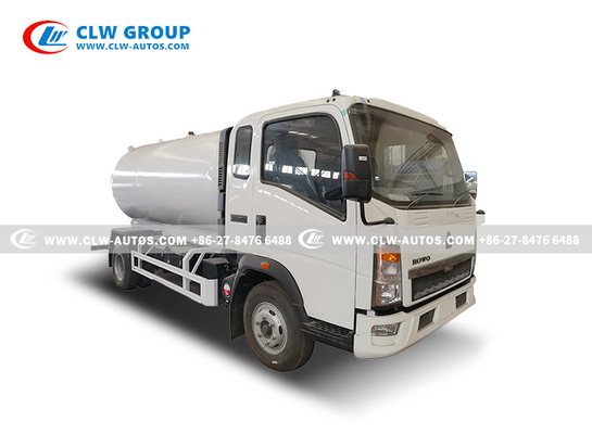 HOWO LPG Bobtail Propane Delivery Truck 2.5ton 5000liters