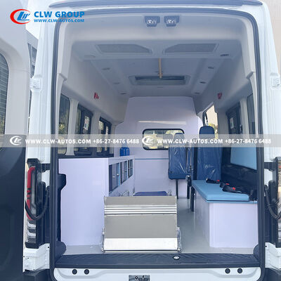 Ford V363 (T8) Intensive Care Ambulance