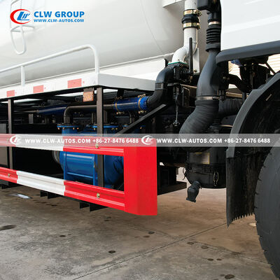 Sinotruk HOWO 10,000L Vacuum Sewage Truck with Yuchai 160HP Engine and Carbon Steel Tank for Septic Cleaning