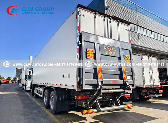 HOWO 8x4 Refrigerated Truck with 20-30 Ton Payload, 400HP Engine, and 58.8m³ Cargo Volume for Cold Chain Logistics