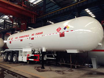 Semi Trailer LPG Gas Tanker Truck 14000Gal 54000 Liters In Hemispherical Dish End Tank