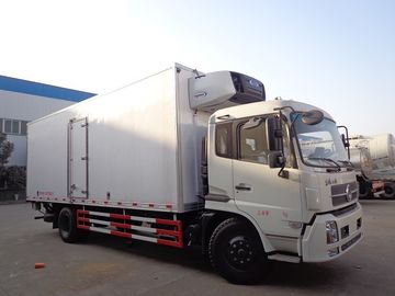 Dongfeng 10 Ton Refrigerated Truck , -15 ℃ Refrigerated Delivery Truck With Rear Hydraulic Loading Plate