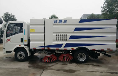 Howo 4*2 Road Sweeper Truck , Road Cleaning Truck With 1.5cbm Water 4cbm Dust