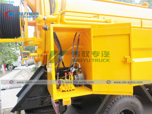 Dongfeng 8000L Q235 Carbon Steel Vacuum Suction Truck