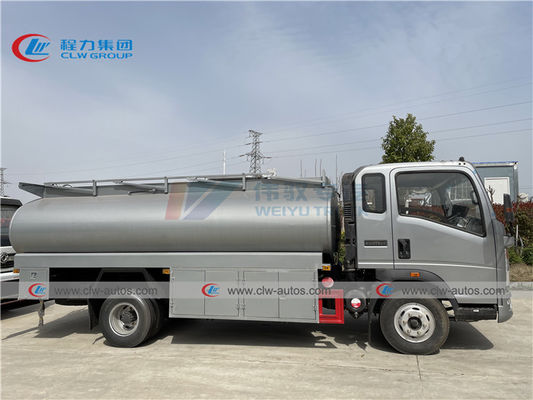 RHD Howo 8000L 10000L Diesel Tanker Truck With Censtar Dispenser