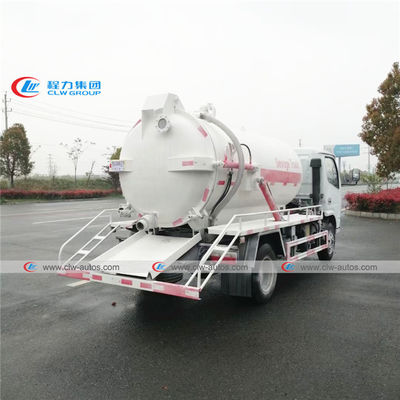 Right Hand Drive Dongfeng 95HP 4m3 Septic Vacuum Trucks