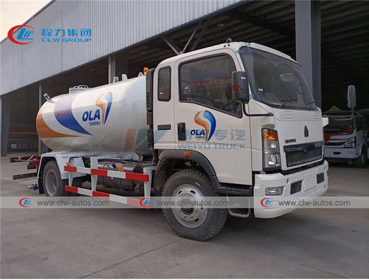 Diesel Engine RHD Howo 160HP 15m3 Propane Tank Truck