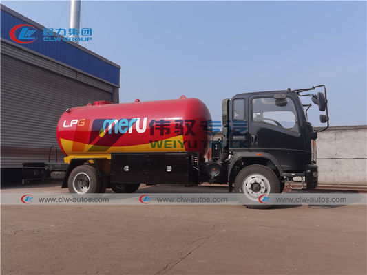 Diesel Engine RHD Howo 160HP 15m3 Propane Tank Truck