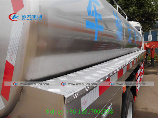 Dongfeng 4x2 6m3 8m3 Stainless Steel Tank Milk Delivery Truck