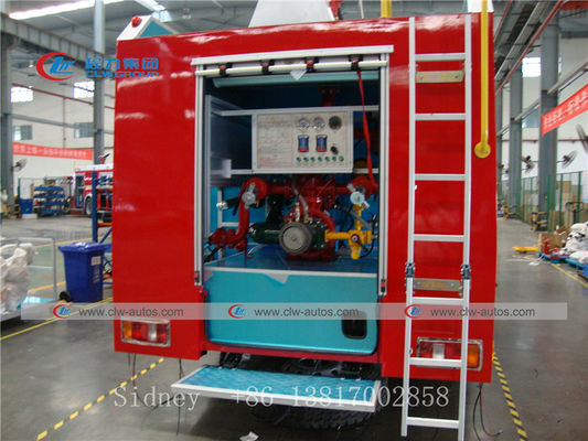 LHD Sinotruk HOWO 4X2 Fire Fighting Vehicle With Foam Water Tank