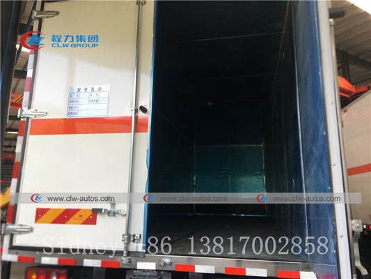 Dongfeng 6X2 Refrigerated Van Truck with Thermo King Refrigerator