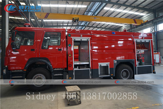 Sinotruk HOWO 4X2 6cbm Water Foam Tank Firefighter Truck