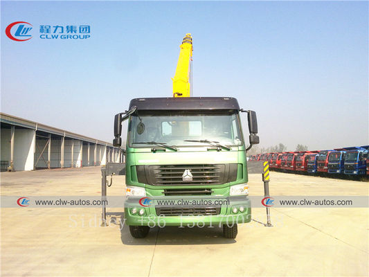 HOWO 6X4 336HP Heavy Duty Truck With 14t Straight Telescopic Arm Crane