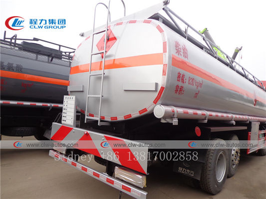 FAW 8X4 30000L Fuel Delivery Tank Truck With Flow Meter