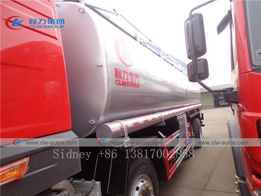 FAW 8X4 30000L Fuel Delivery Tank Truck With Flow Meter