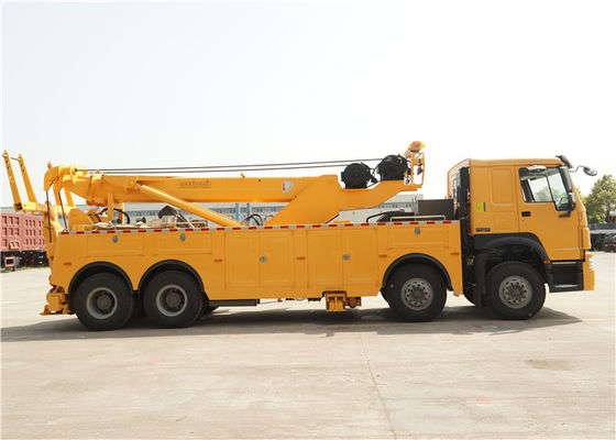 Sinotruk HOWO 8X4 371HP 50T 360 Degree Rotation Recovery Tow Truck