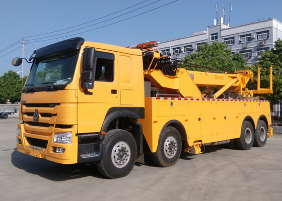 Sinotruk HOWO 8X4 371HP 50T 360 Degree Rotation Recovery Tow Truck