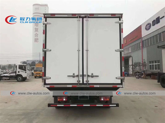 Sinotruk 4000kg Cold Room Truck For Fresh Fruit Delivery