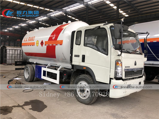 HOWO 4X2 LHD 15000 Liters LPG Gas Truck With Dispenser