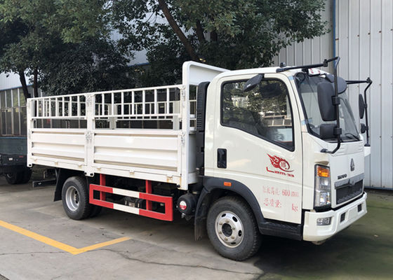 Sinotruk HOWO 4x2 4T 5T Cylinder Delivery Truck