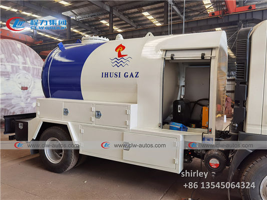 Left Hand Drive 5000L 2MT LPG Transport Truck