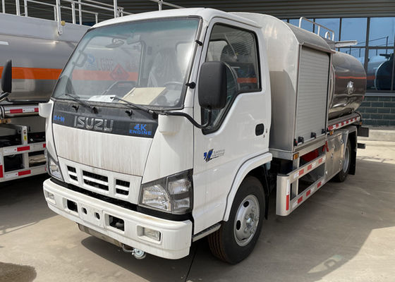 ISUZU 6 Wheels Aluminum Alloy JET A1 Fuel Aviation Refueling Truck