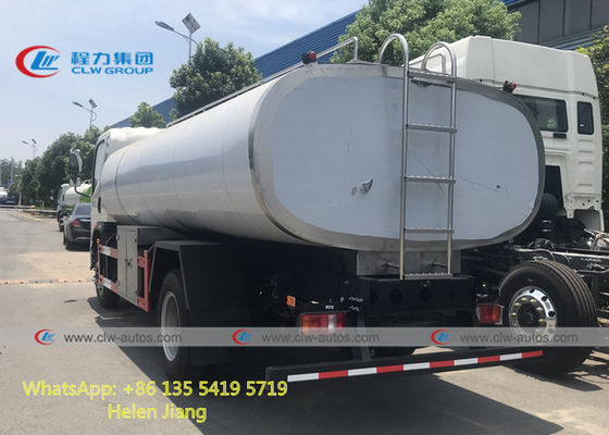 Sinotruk Howo 4x2 RHD 5000L SS304 Milk Tanker Truck