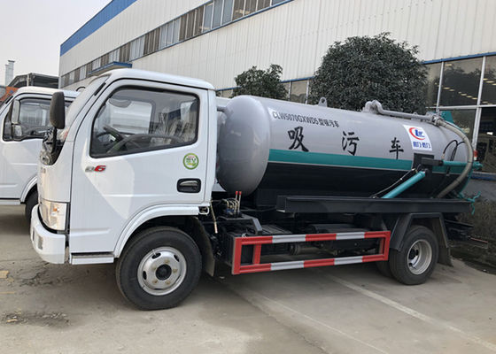 Dongfeng 4x2 5M3 Vacuum Suction Fecal Suction Truck