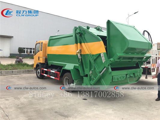 8cbm Sinotruk HOWO 4x2 RHD Trash Collection Truck