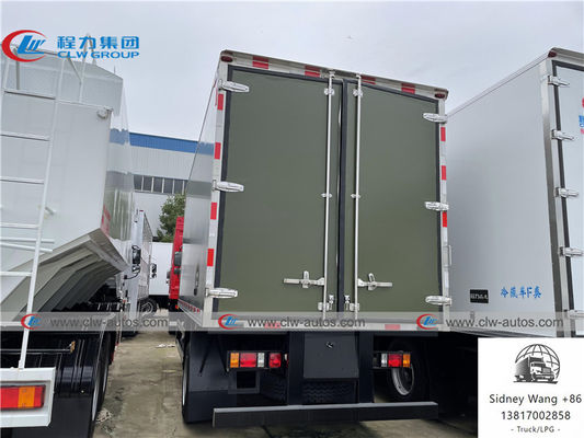 10T 12T SINOTRUK HOWO 4x4 Refrigerated Van Truck With Thermo King Freezer