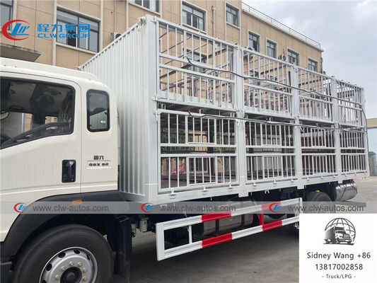 Sinotruk Howo 4x2 Fence Cargo Truck For Livestock Transport