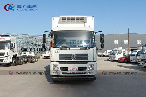 Dongfeng 6x2 20 - 30 Ton 9.6m Freezer Van Truck For Vaccine Transport