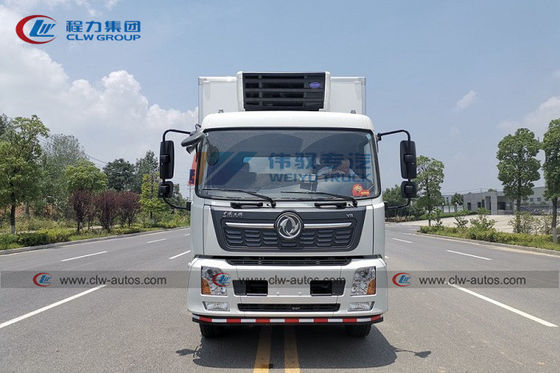 Dongfeng 6.5m 7.8m Freezer Box Truck For Food Transport