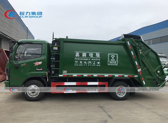 Dongfeng 4x2 8CBM Diesel Engine Sanitation Vehicle