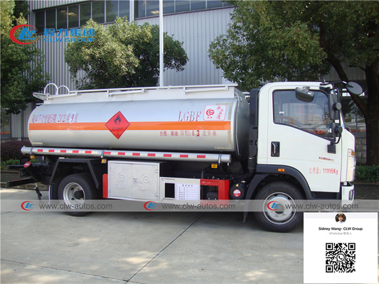 8000 Liters HOWO 4x2 Gasoline Tank Truck With Dispenser