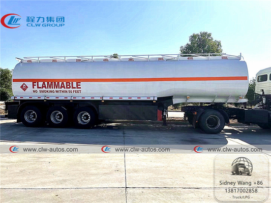 Tri Axle 46000 Liters 35T 40T Diesel Delivery Truck Semi Trailer