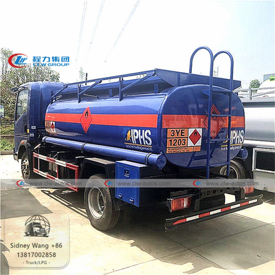 5cbm RHD Howo 4x2 Fuel Oil Delivery Truck For Diesel Refueling