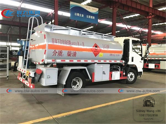 6cbm HOWO 4x2 Fuel Oil Delivery Truck With Dispenser