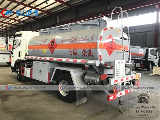 6cbm HOWO 4x2 Fuel Oil Delivery Truck With Dispenser