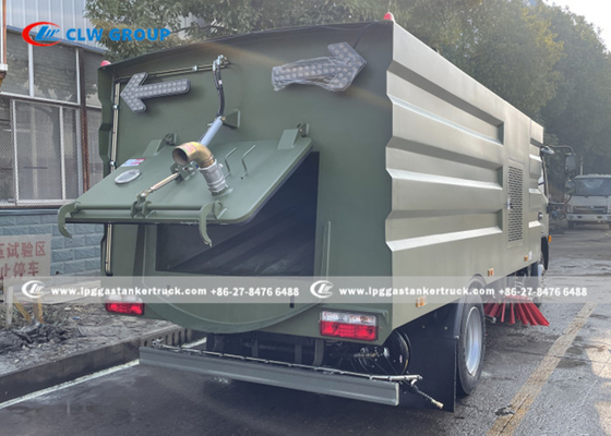 Dongfeng 3M Sweeping Width 5T Street Sweeper Truck